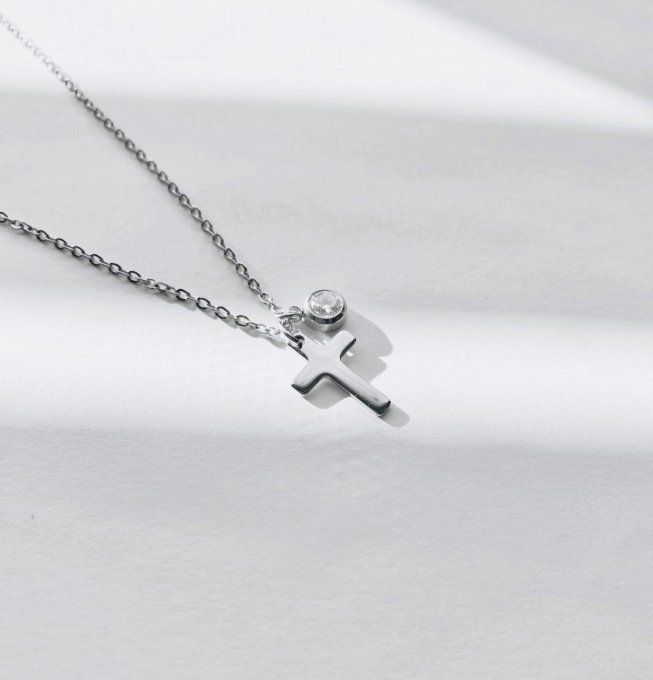 Collier "TRUTH"